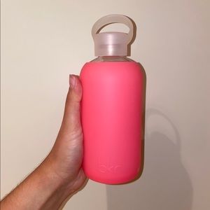 BKR pink silicone wrapped glass water bottle